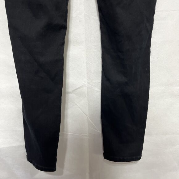 DONATE - Picture 11 of 16